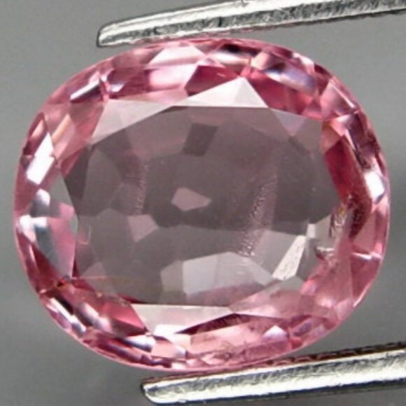 Sparkling Natural Pink Spinel from Tanzania 2.27 carats - Picture 1 of 3